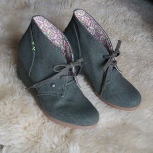 Mad Love Lace-up Wedge Sneakers Boots